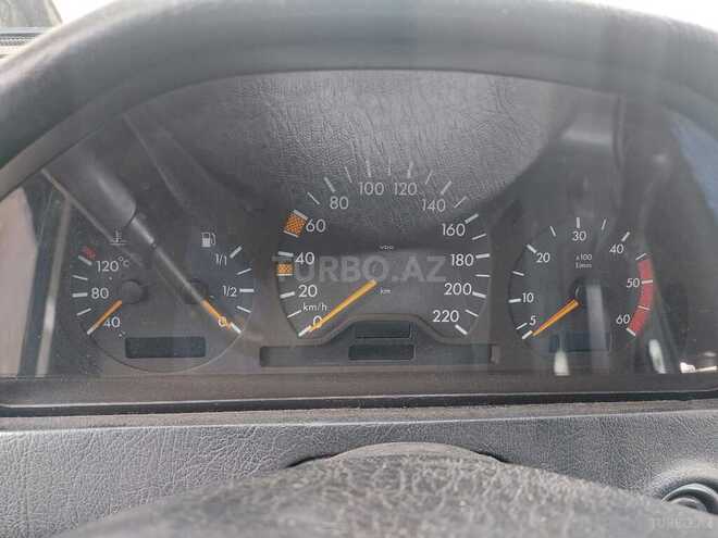 Mercedes C 200 1999, 700,000 km - 2.2 л - Bakı
