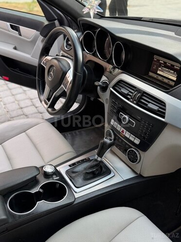 Mercedes C 250 2014, 240,976 km - 1.8 l - Bakı