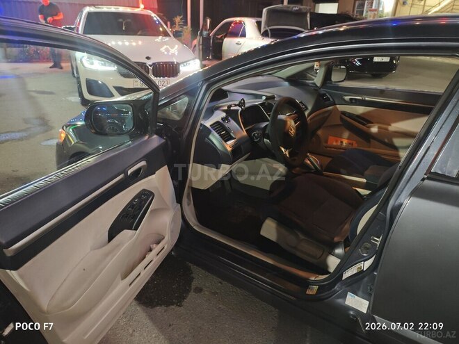 Honda Civic 2008, 399,999 km - 1.3 l - Bakı