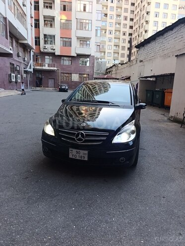 Mercedes B 200 2006, 193,000 km - 2.0 l - Bakı