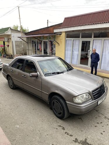 Mercedes C 180 1995, 280,000 km - 1.8 l - Şabran