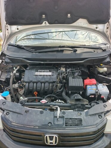 Honda Insight 2009, 102,000 km - 1.3 l - Salyan