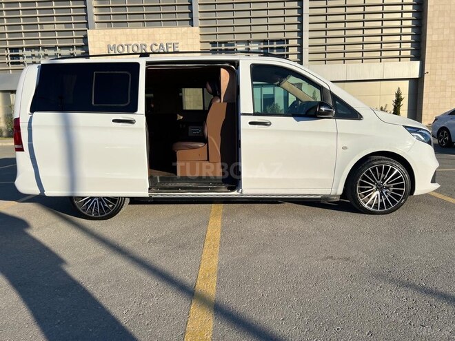 Mercedes  2018, 200,946 km - 2.1 l - Bakı