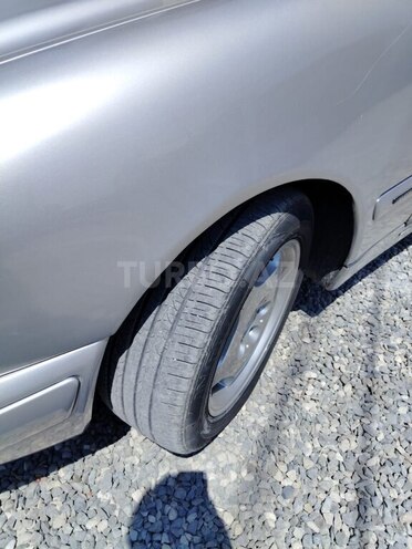 Mercedes E 200 1998, 750,000 km - 2.0 l - Bakı