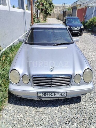 Mercedes E 200 1998, 750,000 km - 2.0 l - Bakı