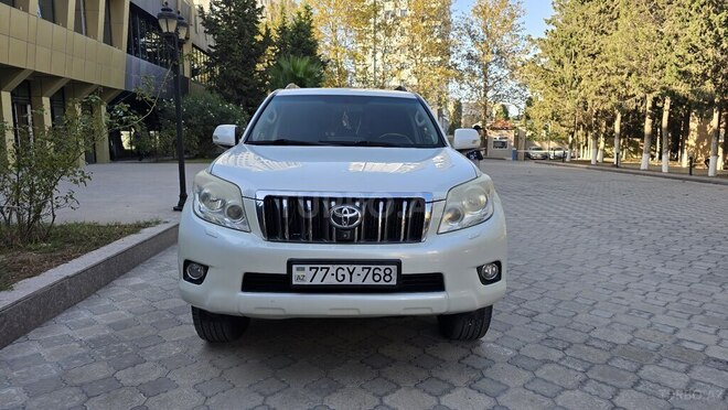 Toyota Land Cruiser Prado 2010, 233,000 km - 2.7 л - Bakı