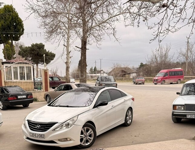 Hyundai Sonata 2010, 290,000 km - 2.4 l - Şəmkir