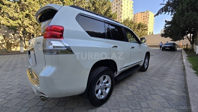 Toyota Land Cruiser Prado 2010, 233,000 km - 2.7 л - Bakı