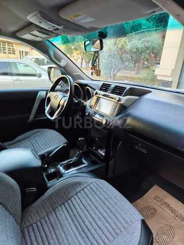 Toyota Land Cruiser Prado 2014, 300,000 km - 2.7 l - Bakı
