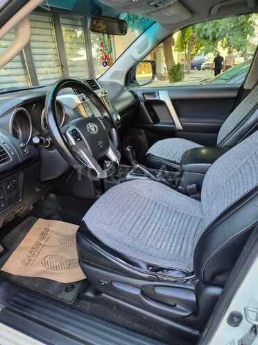 Toyota Land Cruiser Prado 2014, 300,000 km - 2.7 l - Bakı