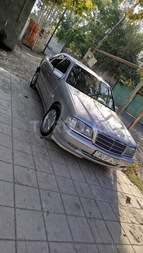 Mercedes C 220 1999, 363,441 km - 2.2 l - Bərdə