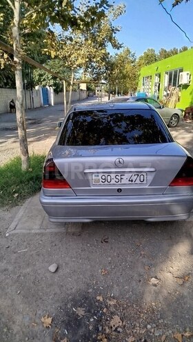Mercedes C 220 1999, 363,441 km - 2.2 l - Bərdə