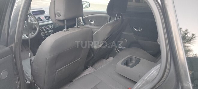 Renault Megane 2010, 550,000 km - 1.5 l - Naftalan