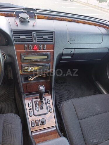 Mercedes C 180 1999, 407,000 km - 1.8 л - Sumqayıt