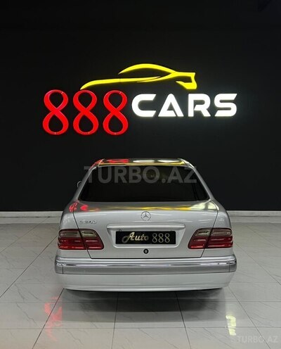 Mercedes E 240 2001, 225,000 km - 2.4 l - Sumqayıt