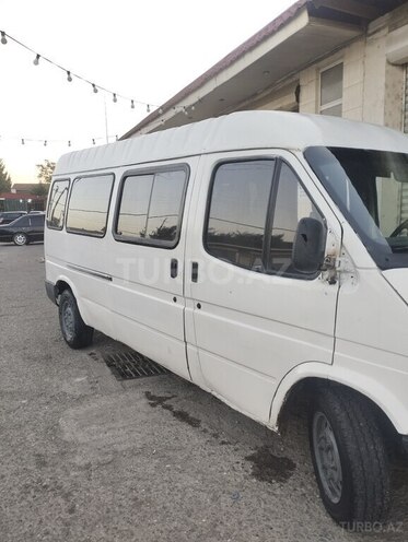 Ford Transit 1993, 480,000 km - 3.0 l - Xaçmaz