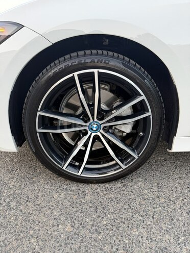 BMW 330e 2021, 45,000 km - 2.0 л - Bakı