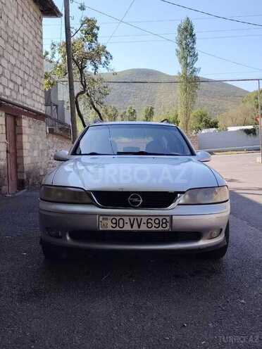 Opel Vectra 1999, 386,821 km - 1.6 l - Şəki