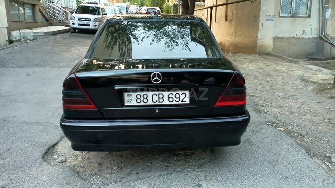 Mercedes C 220 1998, 270,000 km - 2.2 l - Bakı