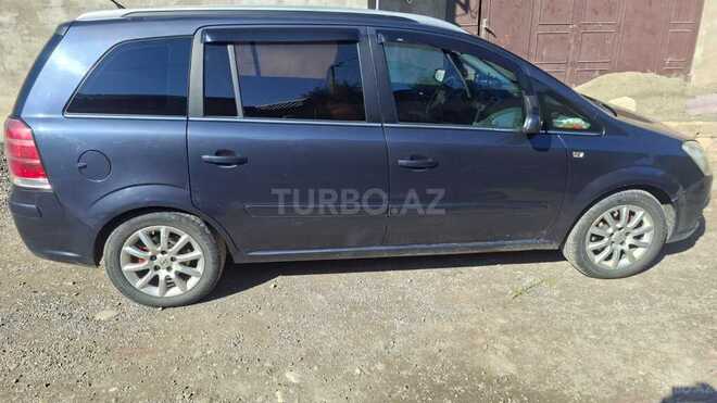 Opel Zafira 2006, 398,000 km - 1.8 l - Quba