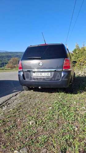 Opel Zafira 2006, 398,000 km - 1.8 l - Quba