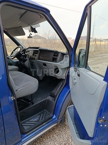 Ford Transit 2007, 229,000 km - 2.2 l - Quba