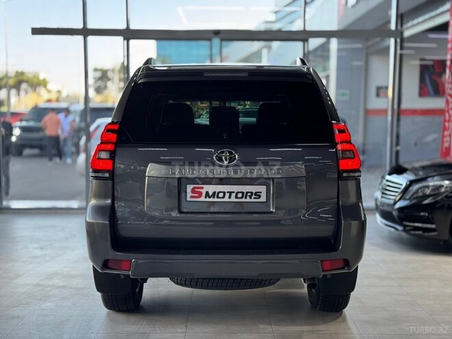 Toyota Land Cruiser Prado 2020, 180,000 km - 2.7 л - Bakı