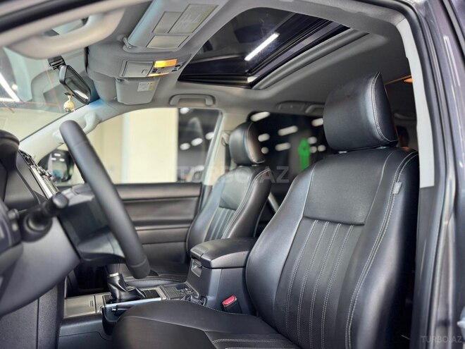 Toyota Land Cruiser Prado 2020, 180,000 km - 2.7 л - Bakı