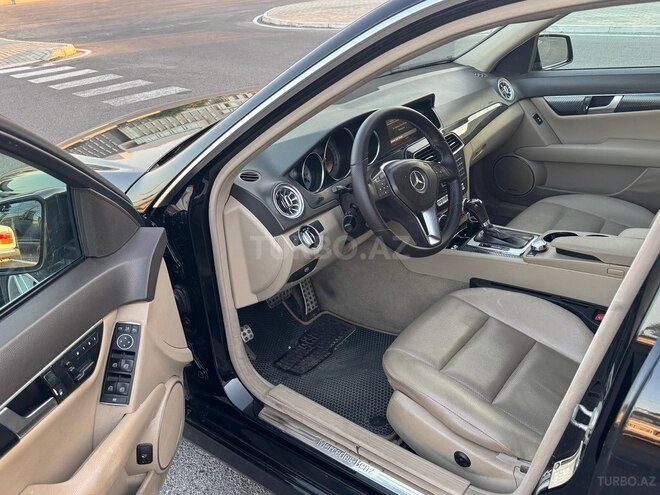 Mercedes C 250 2011, 245,000 km - 1.8 l - Bakı
