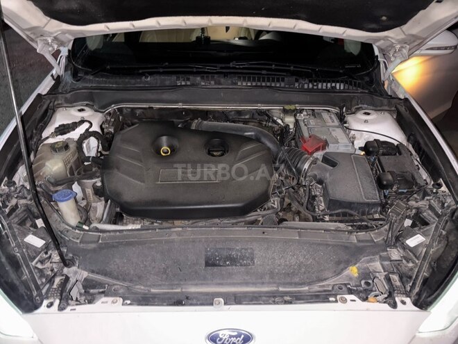Ford Fusion (North America) 2018, 220,000 km - 2.0 л - Bakı