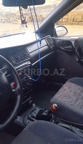 Opel Vectra 1996, 300,000 km - 1.8 l - Masallı