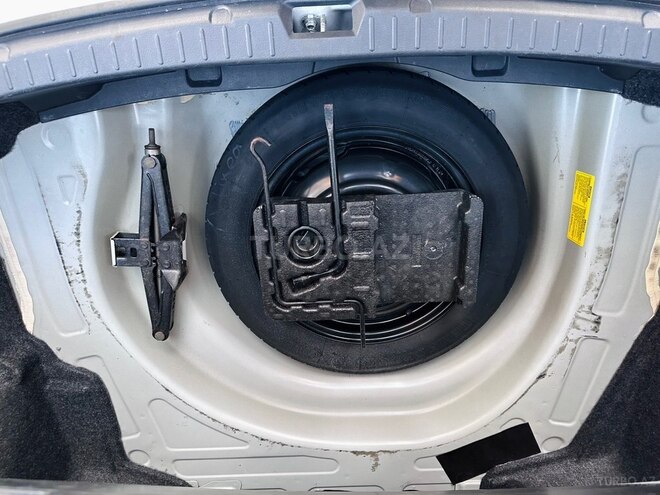 Toyota Corolla 2013, 132,000 km - 1.8 l - Sumqayıt