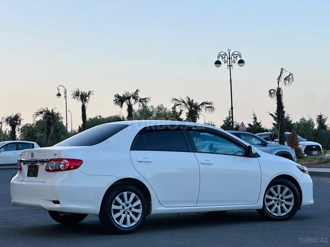 Toyota Corolla 2013, 132,000 km - 1.8 l - Sumqayıt