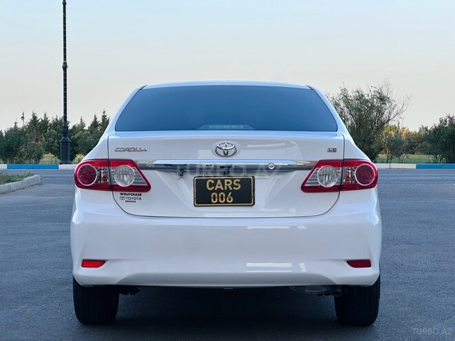 Toyota Corolla 2013, 132,000 km - 1.8 l - Sumqayıt