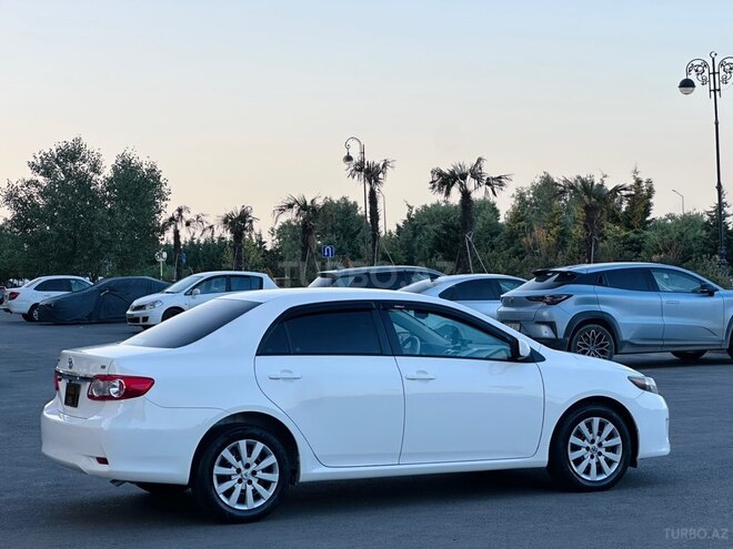 Toyota Corolla 2013, 132,000 km - 1.8 l - Sumqayıt