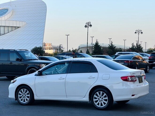 Toyota Corolla 2013, 132,000 km - 1.8 l - Sumqayıt