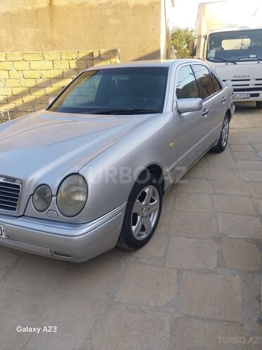 Mercedes E 200 1997, 443,400 km - 2.0 l - Bakı
