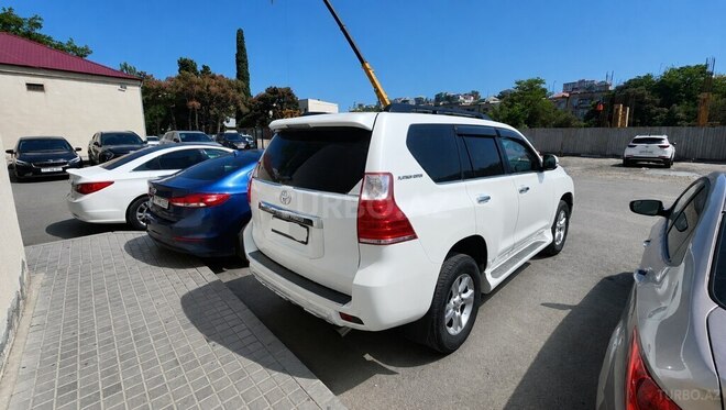 Toyota Land Cruiser Prado 2013, 171,000 km - 2.7 l - Şəki