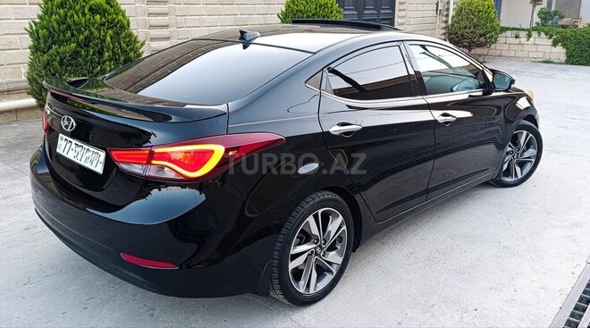 Hyundai Elantra 2015, 120,392 km - 1.8 l - Bakı