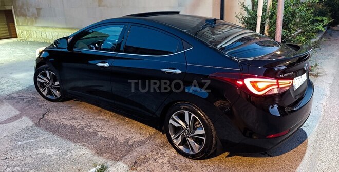 Hyundai Elantra 2015, 120,392 km - 1.8 l - Bakı