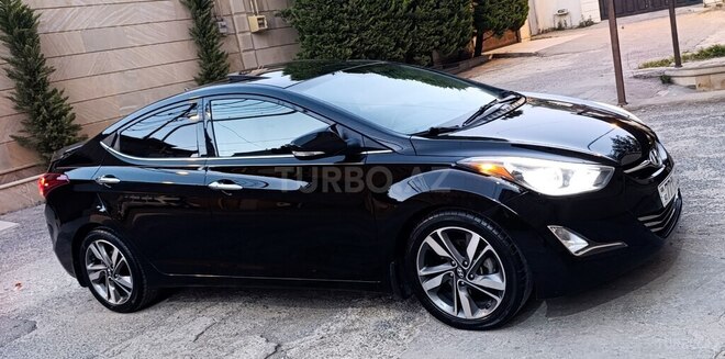 Hyundai Elantra 2015, 120,392 km - 1.8 l - Bakı
