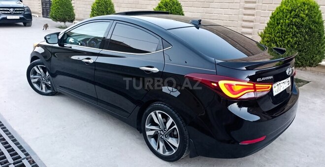 Hyundai Elantra 2015, 120,392 km - 1.8 l - Bakı
