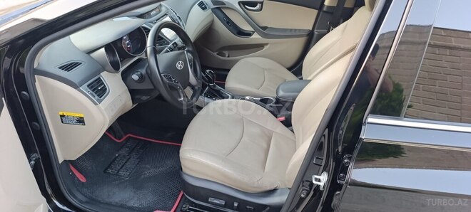 Hyundai Elantra 2015, 120,392 km - 1.8 l - Bakı