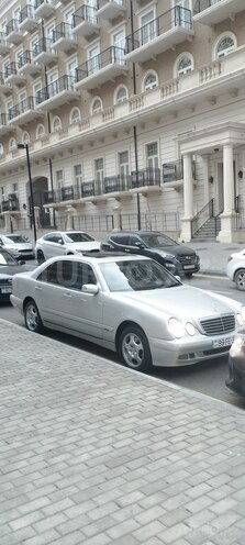 Mercedes E 270 1999, 384,000 km - 2.7 l - Bakı