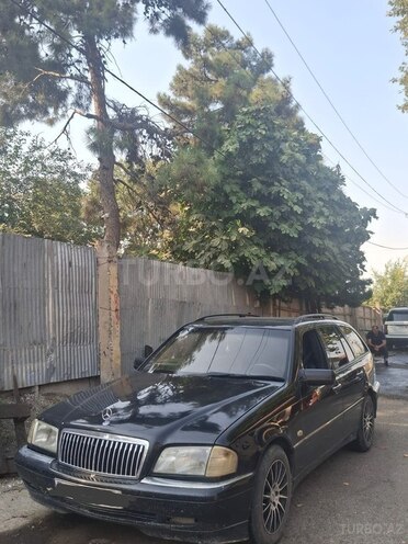 Mercedes C 220 1999, 501,580 km - 2.2 л - Ağcabədi
