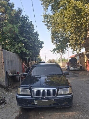 Mercedes C 220 1999, 501,580 km - 2.2 л - Ağcabədi