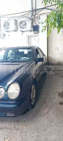 Mercedes E 230 1997, 341,400 km - 2.3 l - Bakı