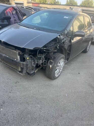 Toyota Auris 2007, 320,432 km - 1.4 l - Bakı
