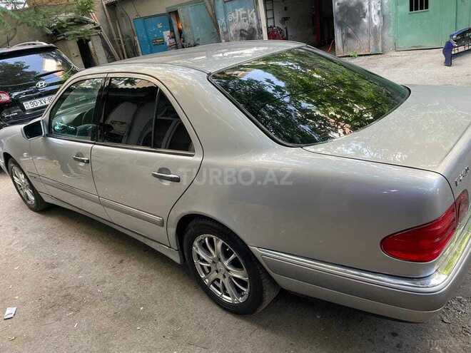 Mercedes E 230 1996, 345,000 km - 2.3 л - Qazax
