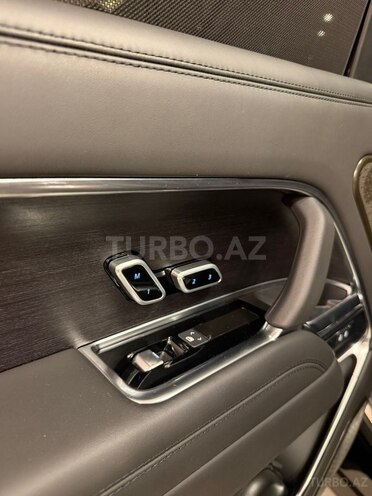 Land Rover Range Rover 2022, 28,000 km - 4.4 l - Bakı